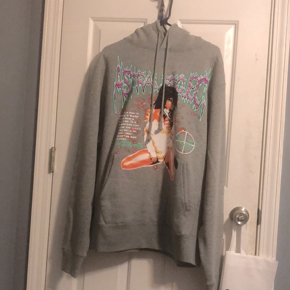 havent worn except to try this on & this too big on me ts a large size hoodie
